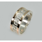 Срібна каблучка з напайками із золота