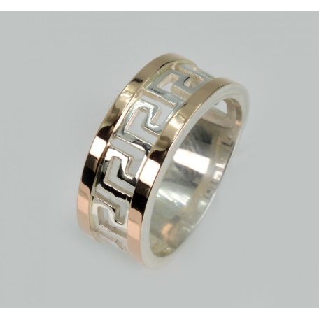 Серебряное кольцо с напайками из золота