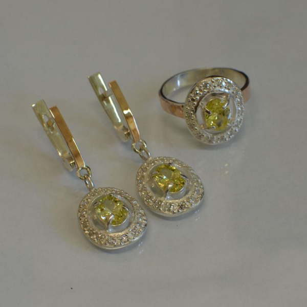 Срібний гарнітур з золотими накладками