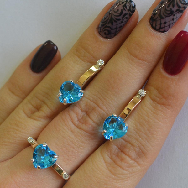 Срібний гарнітур з золотими напайками