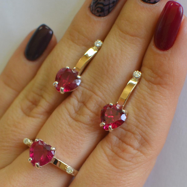 Срібний гарнітур з золотими напайками