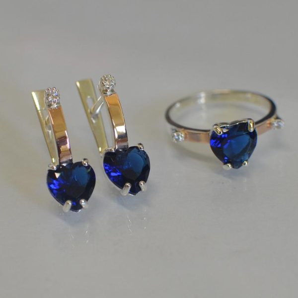 Срібний гарнітур з золотими напайками