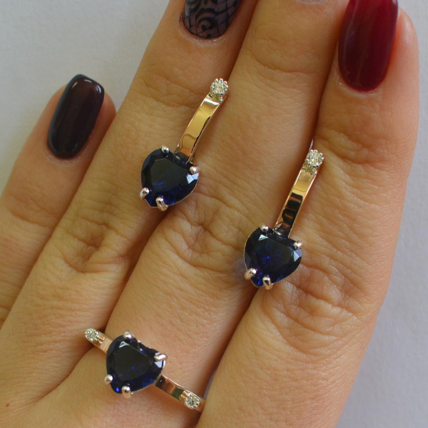 Срібний гарнітур з золотими напайками