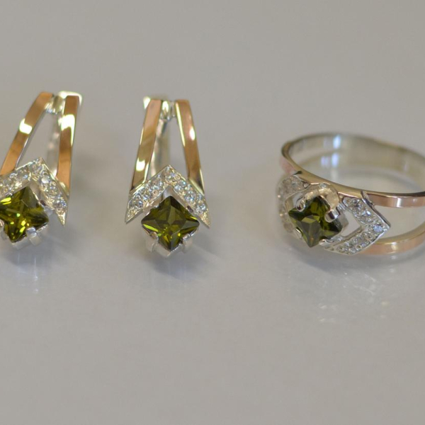 Срібний комплект з пластинами із золота