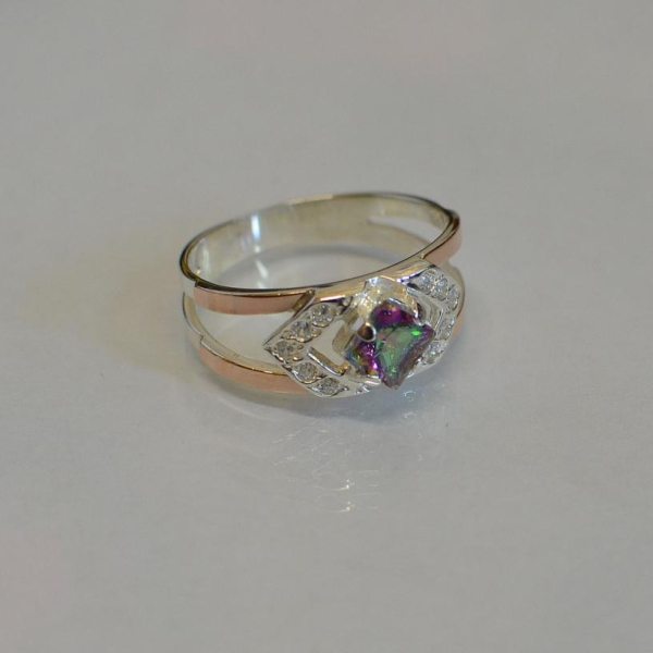 Срібна каблучка з золотими напайками