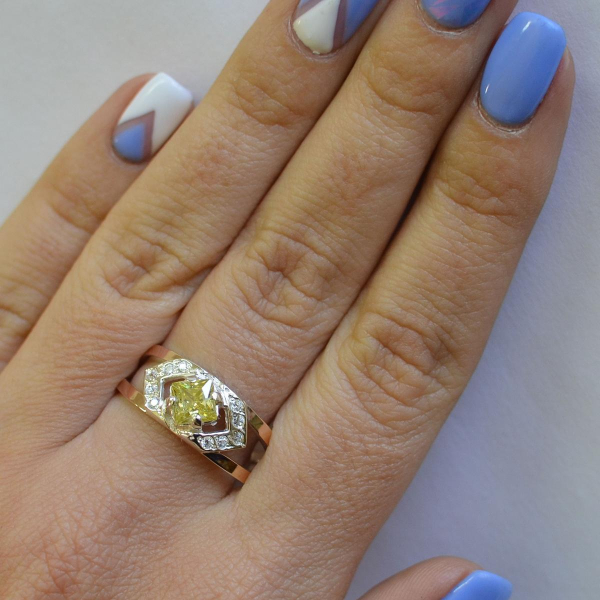 Срібна каблучка з золотими напайками