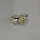 Срібна каблучка з золотими напайками