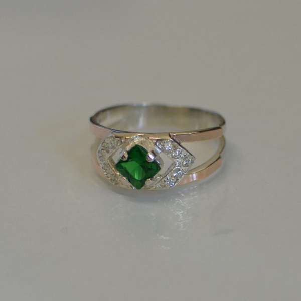 Срібна каблучка з золотими напайками