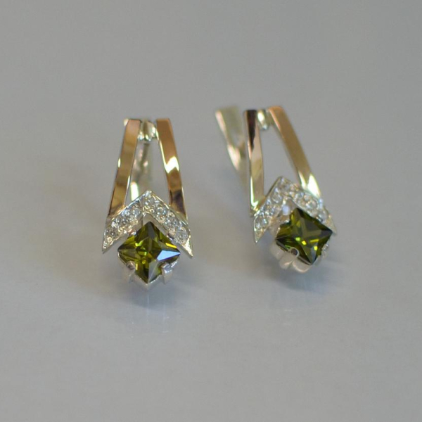 Срібні сережки з золотими пластинами