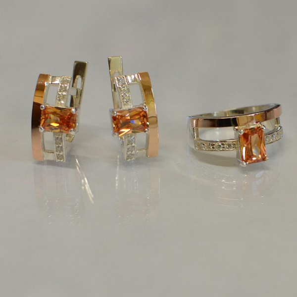 Срібний гарнітур з золотими напайками