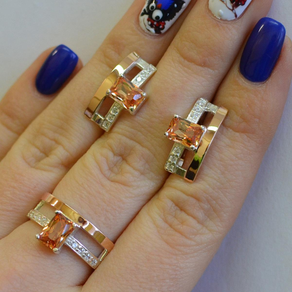 Срібний гарнітур з золотими напайками