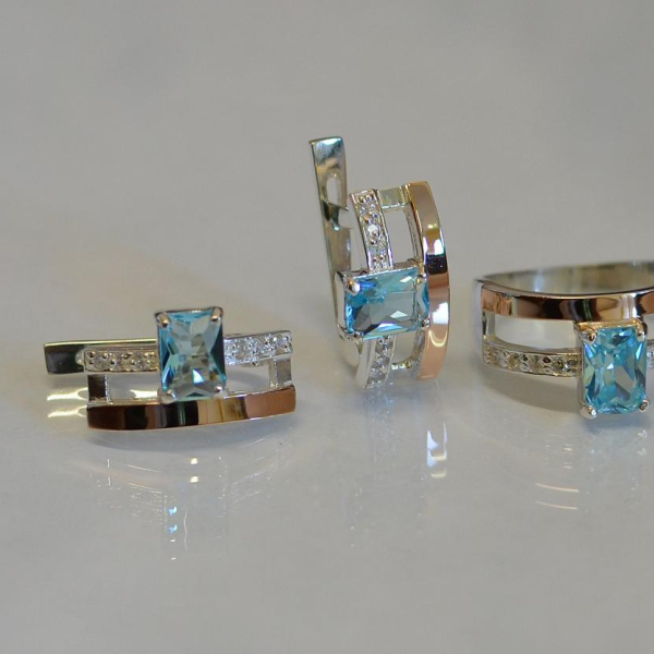 Срібний гарнітур з золотими напайками