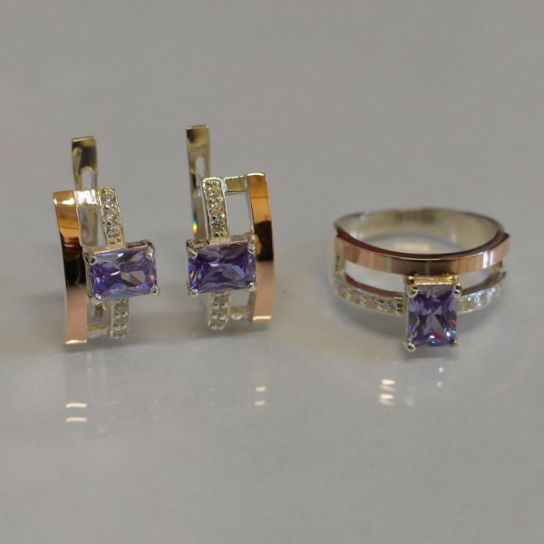 Срібний гарнітур з золотими напайками