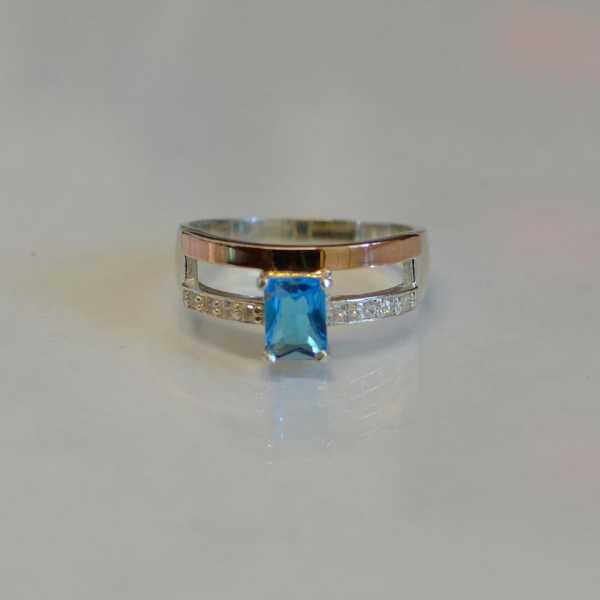 Срібна каблучка з накладками з золота