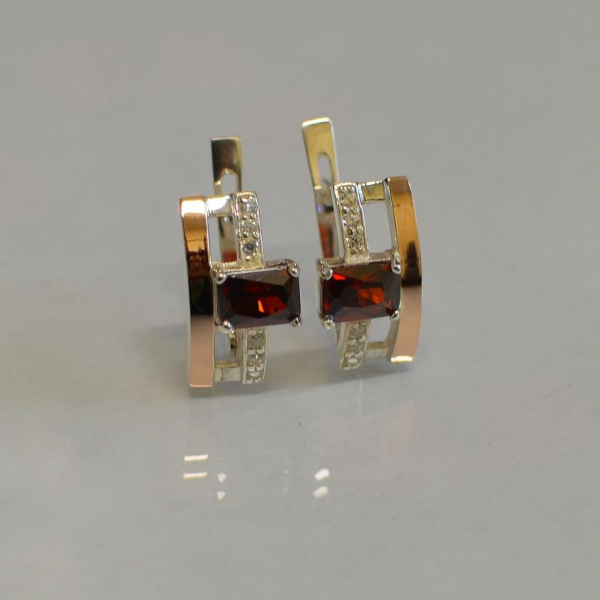 Срібні сережки з золотими пластинами