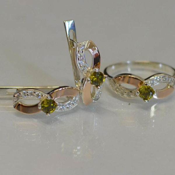 Срібний гарнітур з напайками з золота