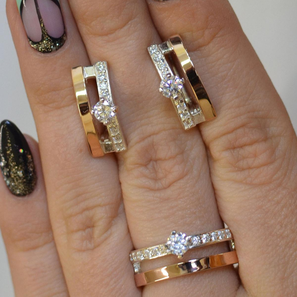 Срібний набір з золотими вставками