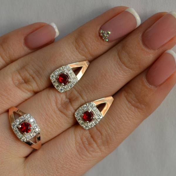 Срібний гарнітур з золотими пластинами