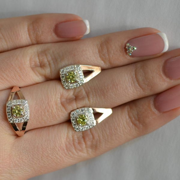 Срібний гарнітур з золотими пластинами