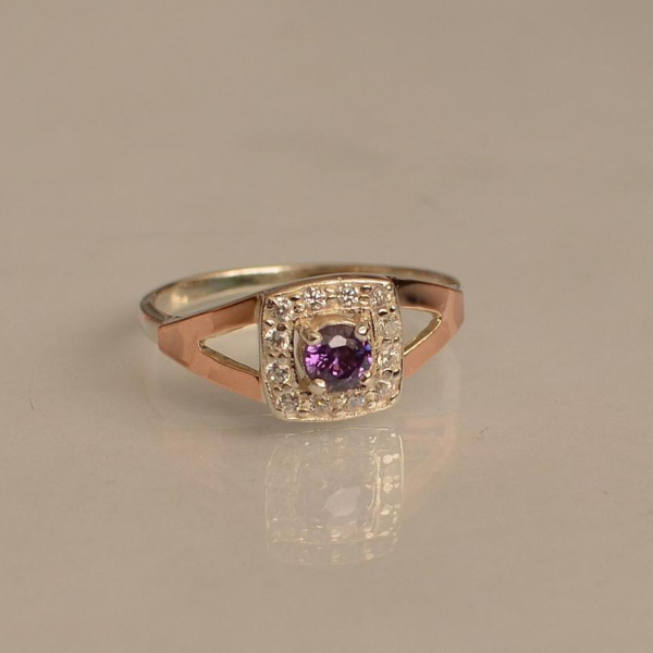 Срібна каблучка  зі вставками з золота