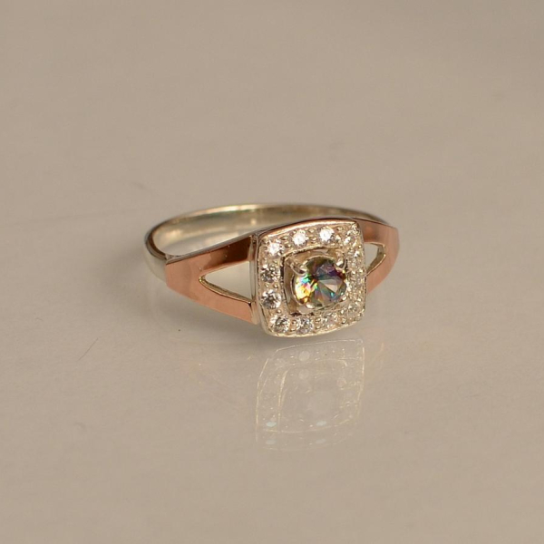 Срібна каблучка  зі вставками з золота