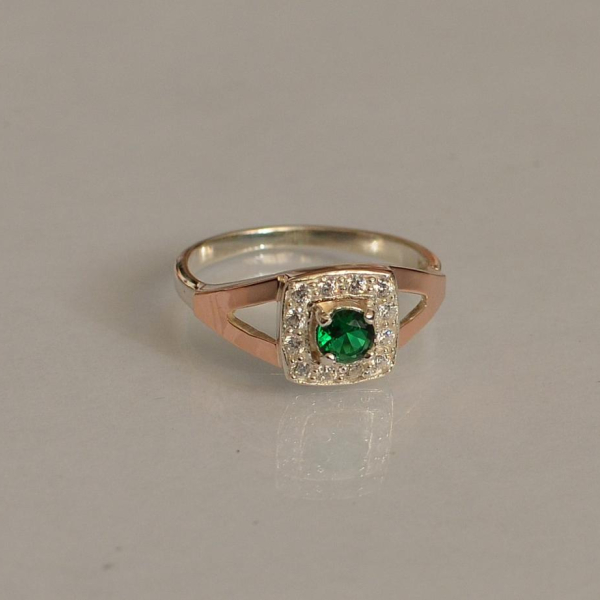 Срібна каблучка  зі вставками з золота