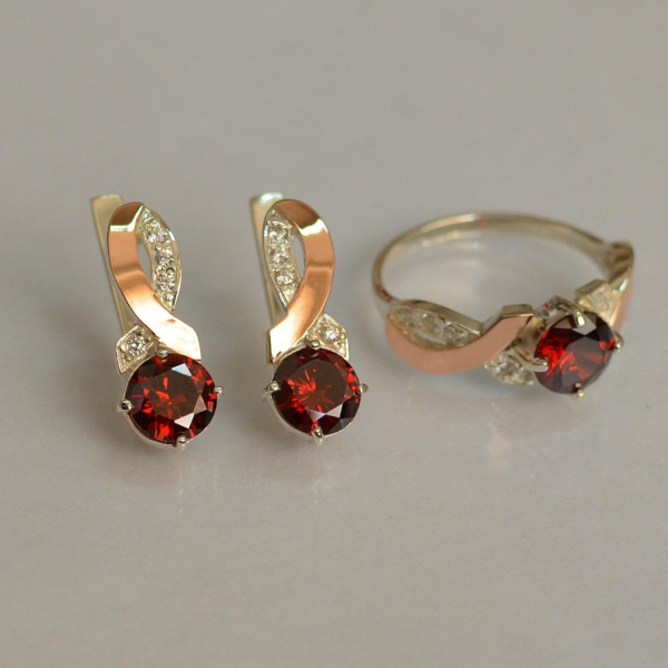 Срібний комплект з золотими накладками