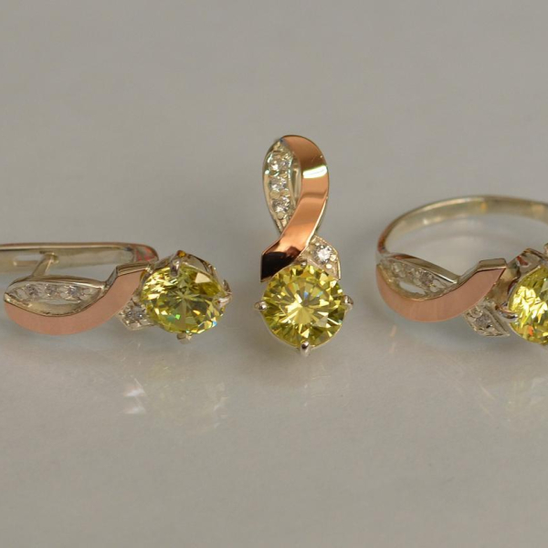 Срібний комплект з золотими накладками