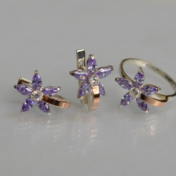 Срібний набір з золотими напайками