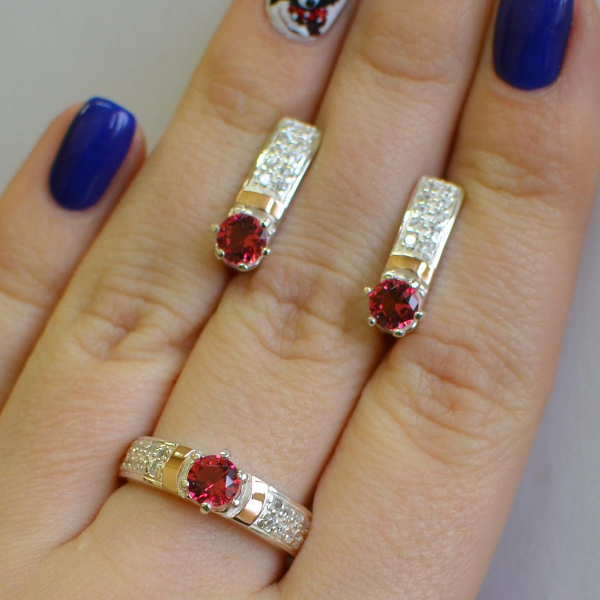 Срібний гарнітур з пластинами із золота