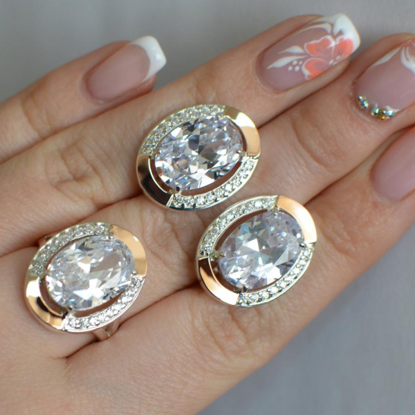 Срібний гарнітур зі вставками з золота