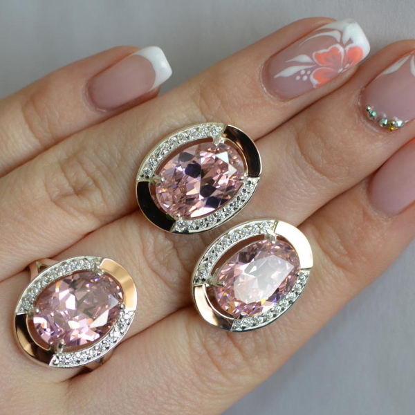 Срібний гарнітур зі вставками з золота