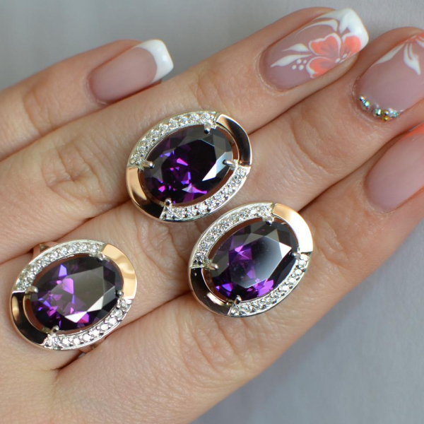 Срібний гарнітур зі вставками з золота