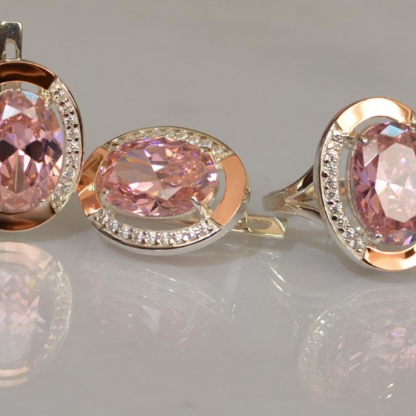 Срібний гарнітур зі вставками з золота