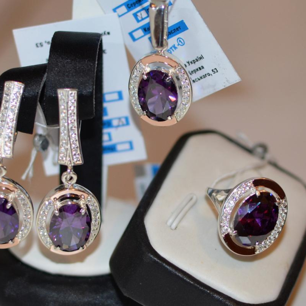 Срібний комплект з золотими пластинами