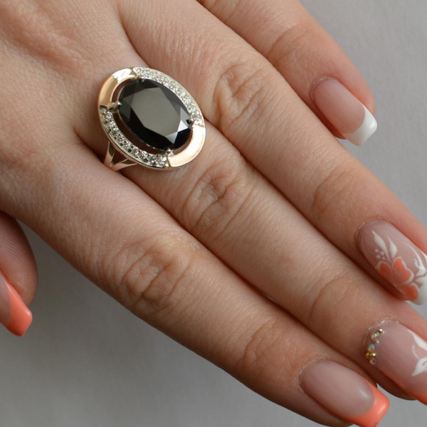 Срібна каблучка  зі вставками з золота