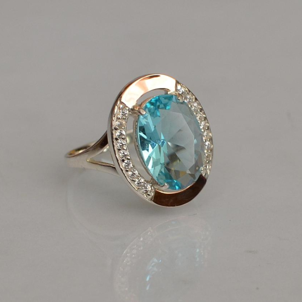 Срібна каблучка  зі вставками з золота