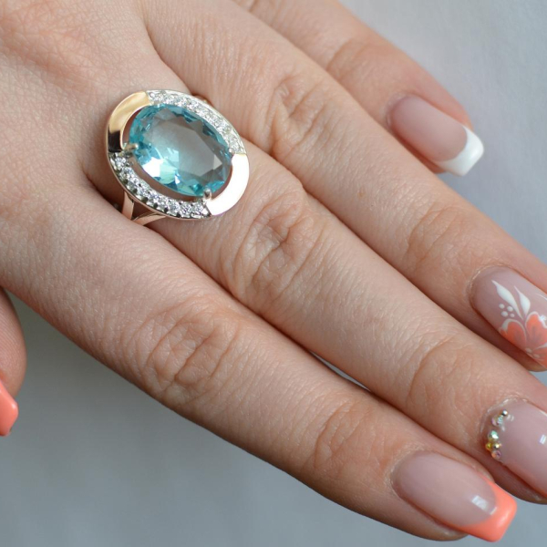 Срібна каблучка  зі вставками з золота