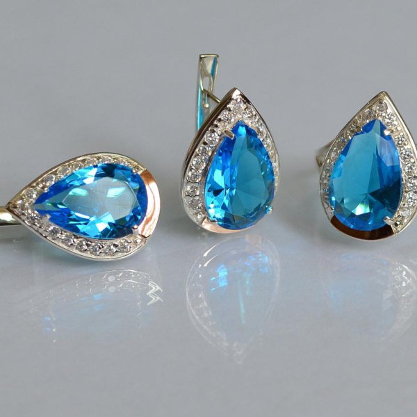 Срібний гарнітур з золотом