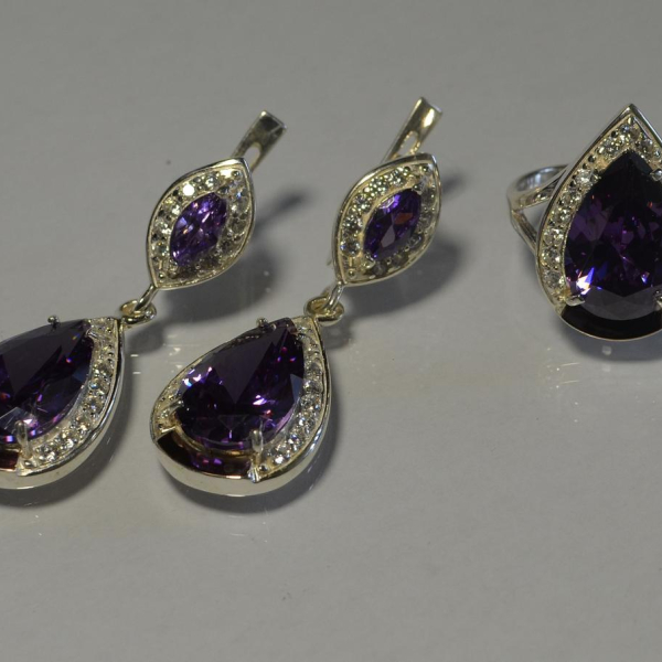 Срібний набір з напайками з золота