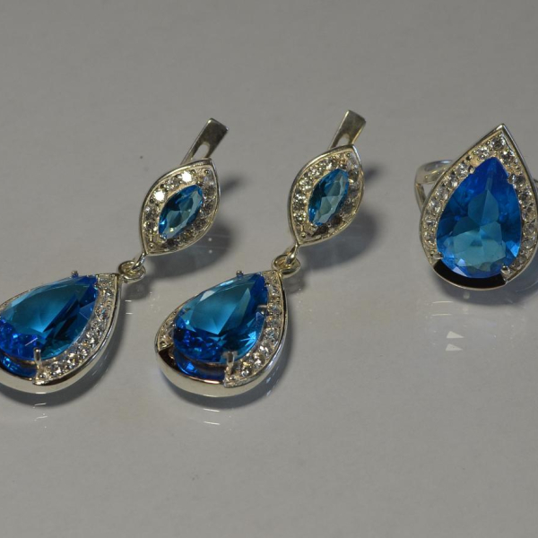 Срібний набір з напайками з золота