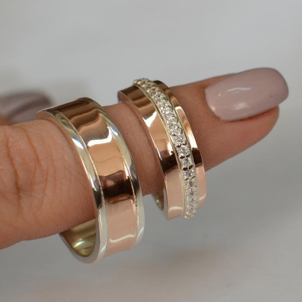 Пара обручок