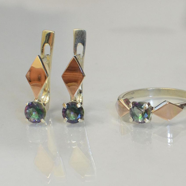 Срібний набір з пластинами із золота