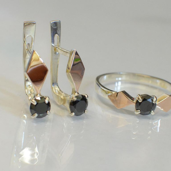 Срібний набір з пластинами із золота