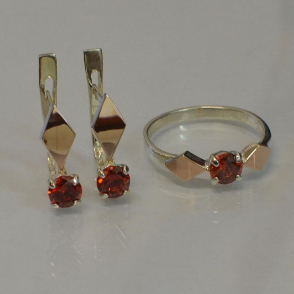 Срібний набір з пластинами із золота