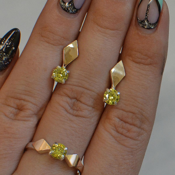 Срібний набір з пластинами із золота