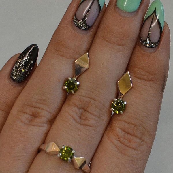 Срібний набір з пластинами із золота