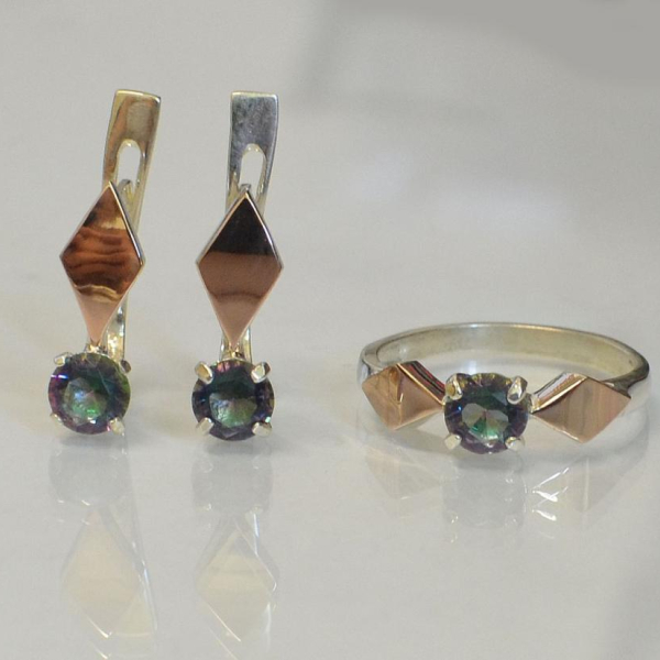 Срібний набір з пластинами із золота