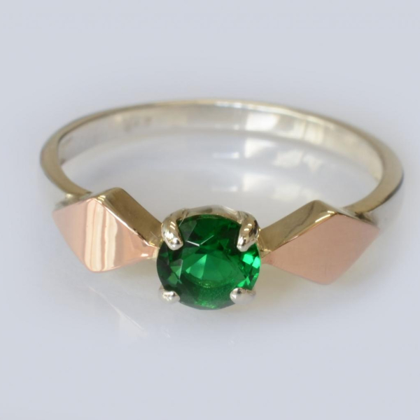 Срібна каблучка  зі вставками з золота