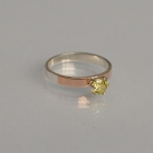 Срібна каблучка з золотими напайками